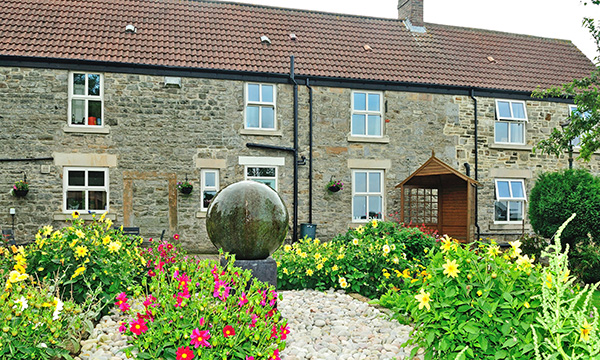 Low House 
