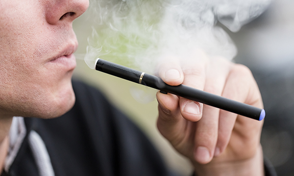 eCigarette-iStock.jpg