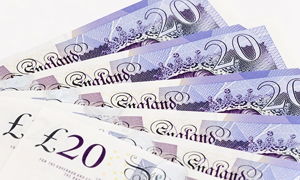 £120