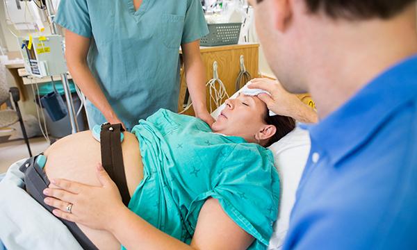 Midwifery-Alamy.jpg