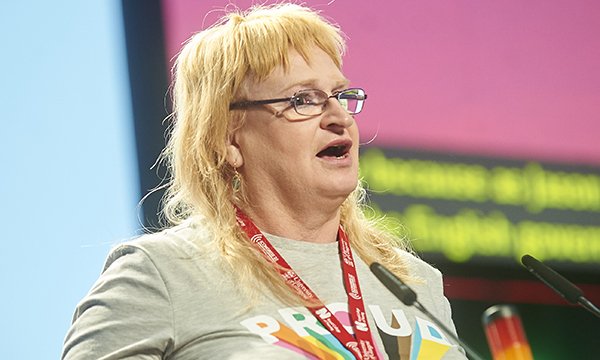 Nurse Rachael Ridley speaking at the 2022 RCN congress in Glasgow