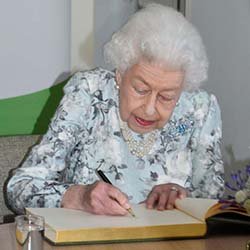 The Queen at a Windsor hospice