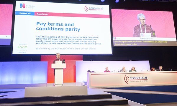 Katherine Gerrans presents the pay parity motion for debate at RCN congress in 2023