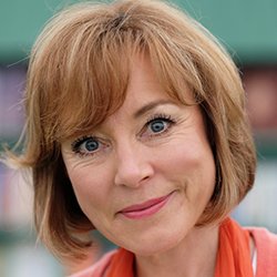 Presenter Sian Williams whose mother and grandmother were nurses