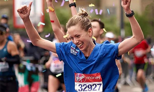 Jessica Anderson finishing the London Marathon