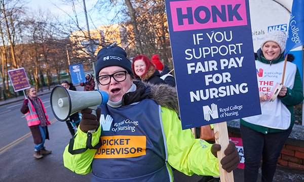 Strikers at Northern General Hospital in Sheffield on 15 December 