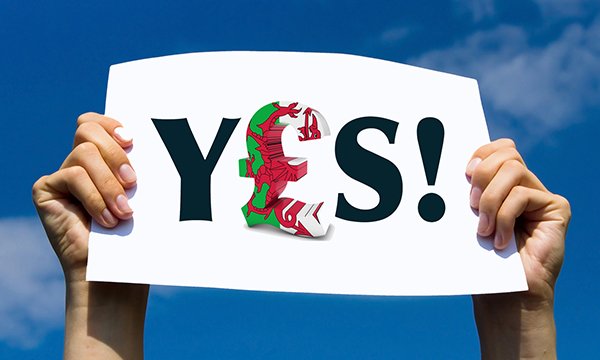 Yes to pay deal in Wales