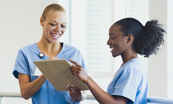 Clinical staff work happily together as study finds doctor retention better when nursing teams are stable