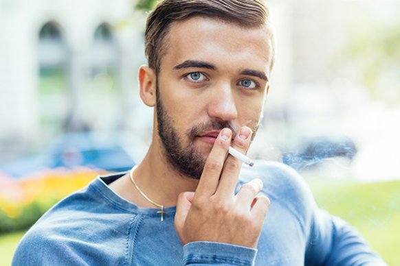 Male under 50s smoker
